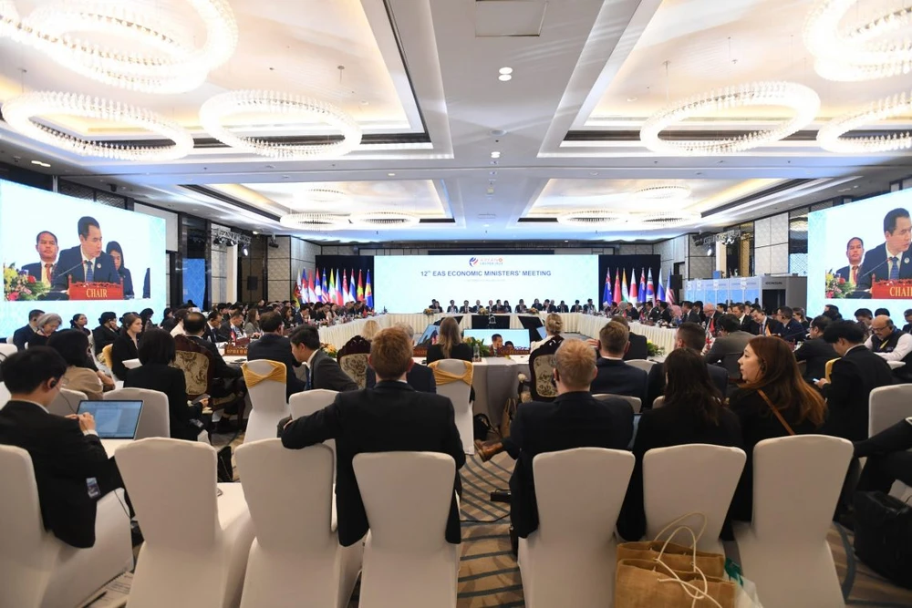 12th East Asia Summit (EAS) Economic Ministers' Meeting is held in Vientiane, Laos on September 21. (Photo: asean.org)