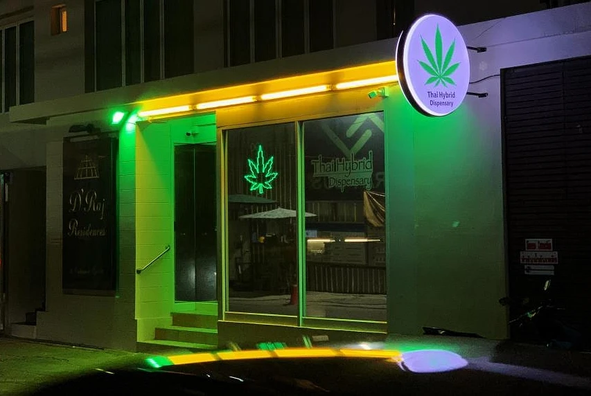 A cannabis shop in Thailand. (Photo: straitstimes.com)