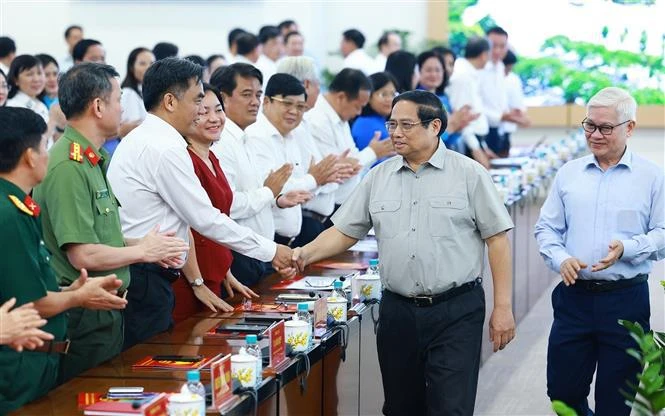 PM Pham Minh Chinh meets with Binh Duong leaders (Photo: VNA)