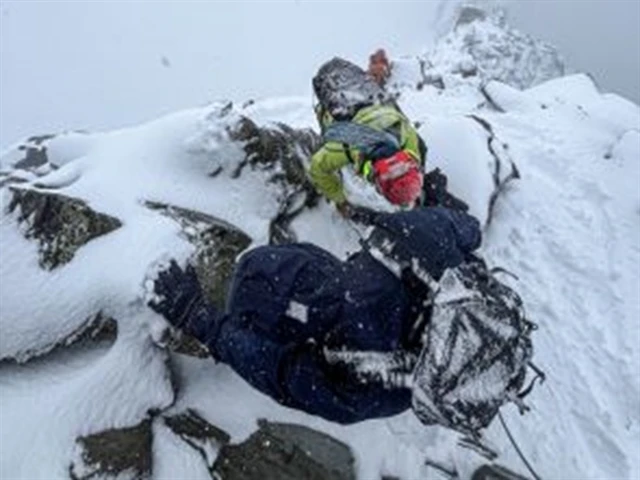 Two Vietnamese climbers have been rescued from Switzerland’s Matterhorn. (Photo: air-zermatt.ch)