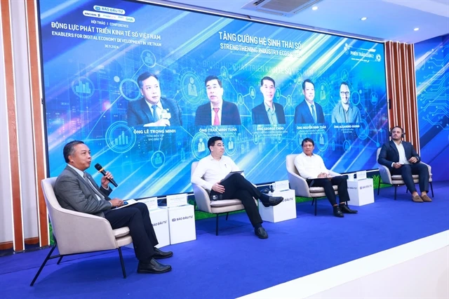 Panelists at the workshop, entitled Enablers for Digital Economy Development in Vietnam in Hanoi on September 30.(Photo courtesy of the organiser)