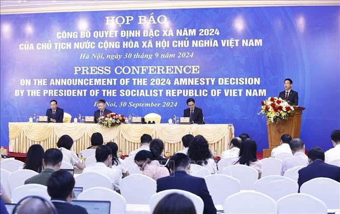 Participants at the press conference. (Photo: VNA)