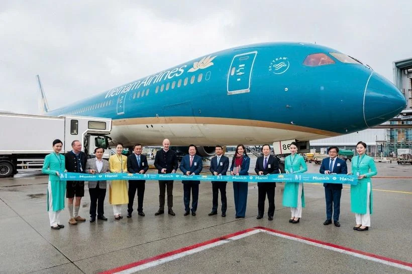 At the launching ceremony of the direct flight between Vietnam and Munich (Photo: VNA)