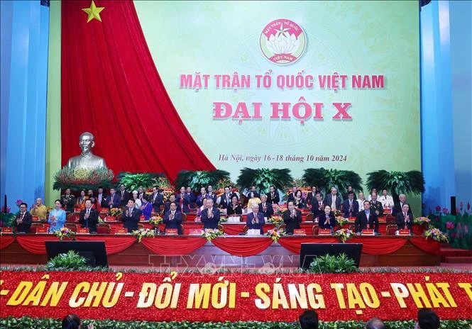 The Presidium of the 10th National Congress of the Vietnam Fatherland Front (Photo: VNA)