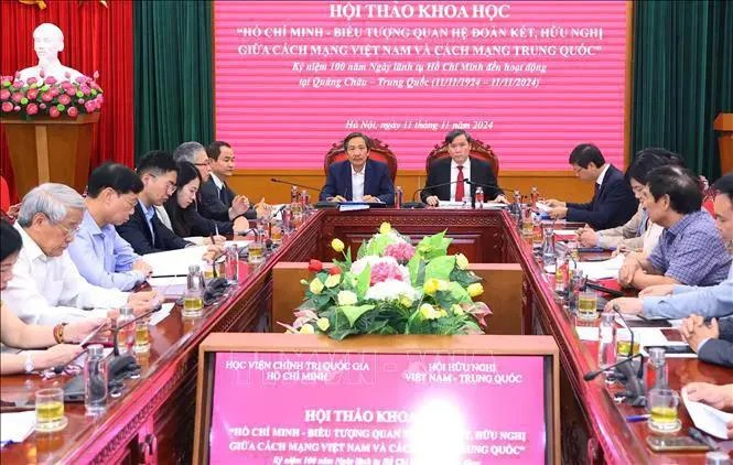 An overview of the seminar in Hanoi on November 11 (Photo: VNA)