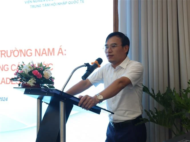 Vietnamese Trade Counsellor in India Bui Trung Thuong speaks at the workshop. (Photo: VNA)