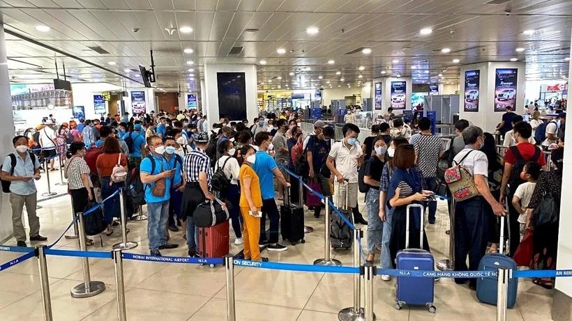 Passenger throughput of airports nationwide exceeded 54 million in the first half of 2024. (Photo: VietnamPlus)