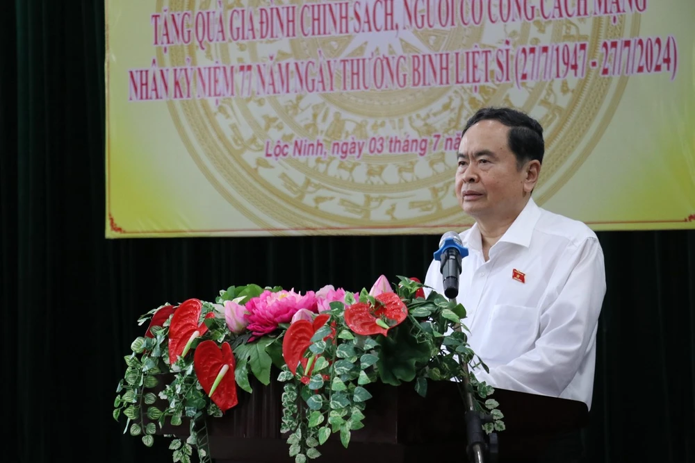 El presidente de la Asamblea Nacional de Vietnam, Tran Thanh Man, interviene en la cita. (Foto: VNA)