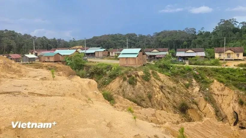 Zona afectada por los terremotos en el distrito de Kon Plong, provincia de Kon Tum. (Foto: VNA)