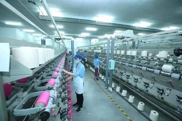 Fábrica de la empresa textil china Jasan en la provincia de Hung Yen. (Foto: https://thanhnien.vn/)