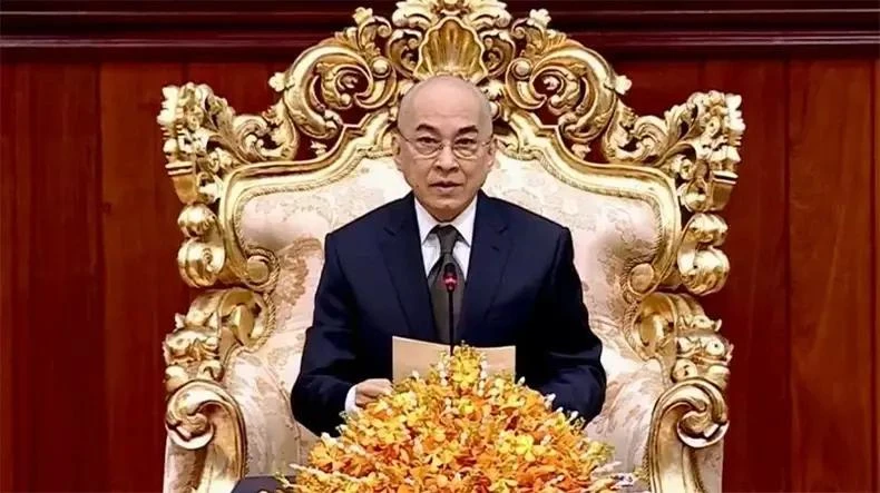 El rey de Camboya, Preah Bat Samdech Preah Boromneat Norodom Sihamoni (Fuente: Cancillería de Vietnam)