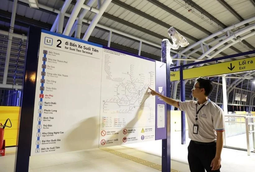 Mapa de la Línea 1 del metro en la estación An Phu. (Foto: VNA)