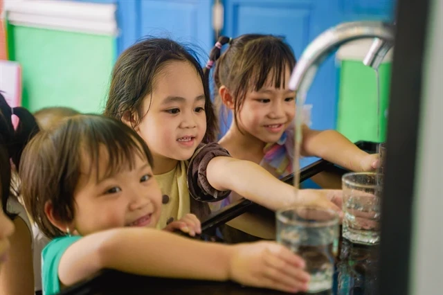 Les écoles défavorisées à Quang Nam ont accès à l'eau potable . Photo : VNA