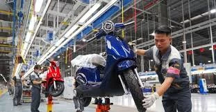 Plus de 280 000 motos fabriquées au Vietnam en août