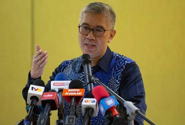 Ministre malaisien de l'investissement, du commerce et de l'industrie, Tengku Zafrul. Photo : astroawani.com