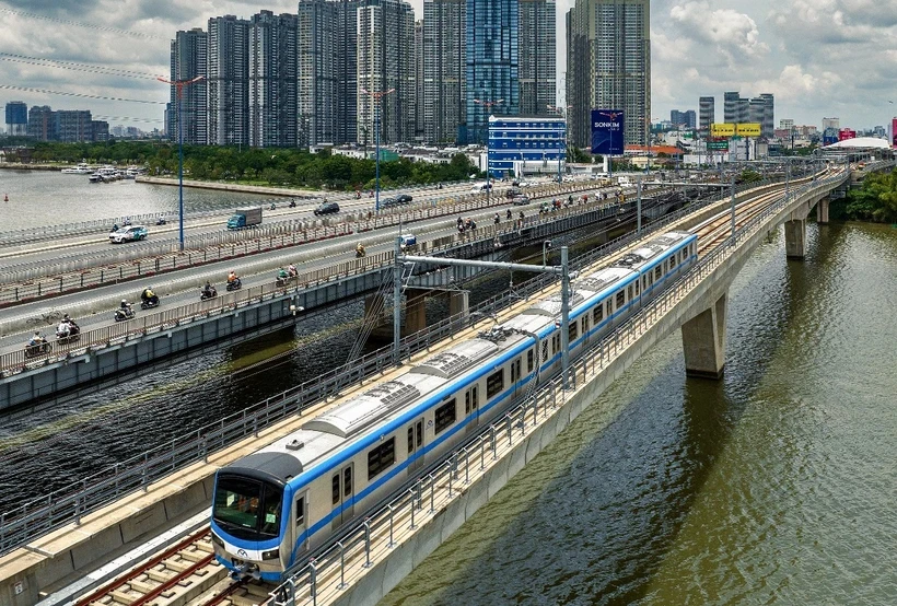 La ligne ferroviaire urbaine Ben Thanh-Suoi Tien à Hô Chi Minh-Ville (Photo : VNA)