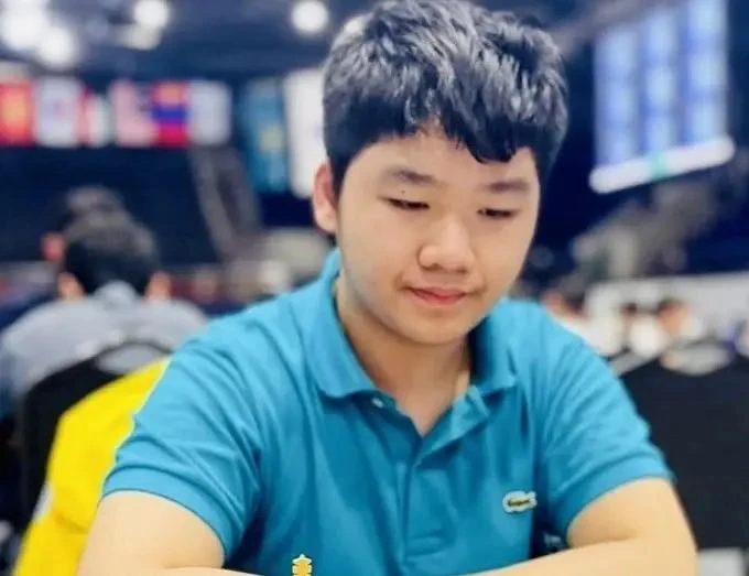 越南棋手丁如杰2024年亚洲青少年国际象棋锦标赛摘金。图自《西贡解放报》