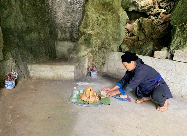 高平省岱依族和侬族同胞“祈丰年”仪式。图自《越南之声》