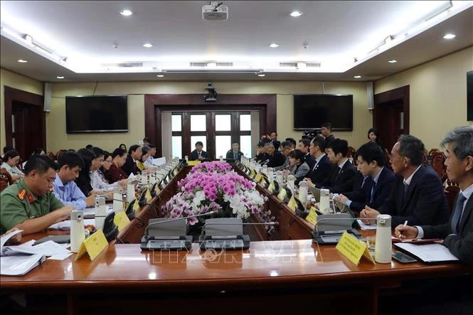 La réunion entre le Comité populaire de Ba Ria-Vung Tau et les entreprises japonaises. Photo: VNA 