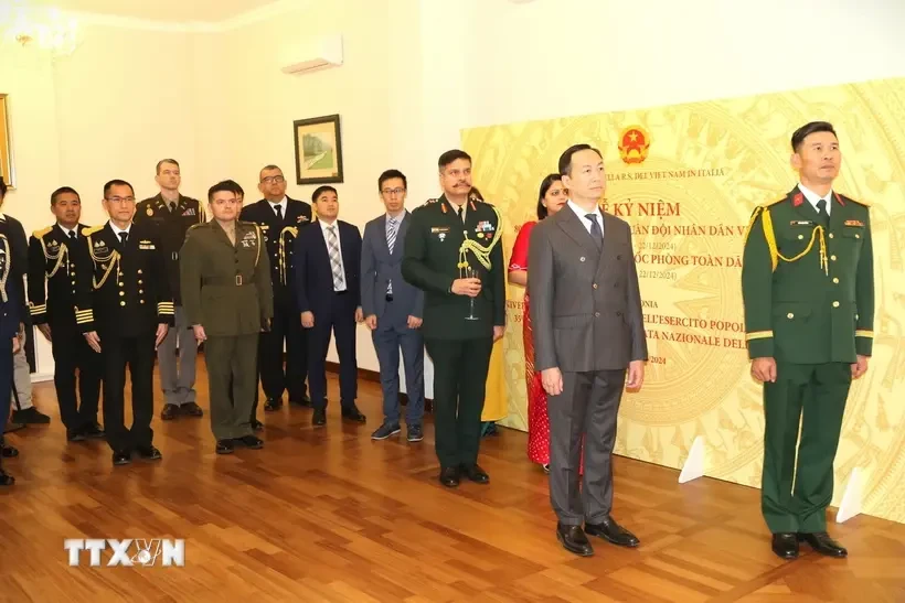 Le 80e anniversaire de l'Armée populaire du Vietnam célébré à Rome. Photo: VNA