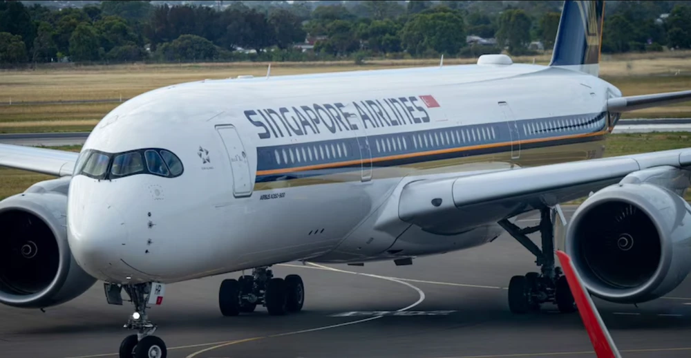 A Singapore Airlines plane has made an emergency landing in Bangkok after being hit by severe turbulence. File Photo (Photo: abc.net.au)