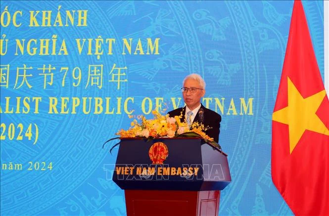 Vietnamese Ambassador Pham Sao Mai speaks at the celebration of the 79th anniversary of the National Day (September 2, 1945-2024) in Beijing. (Photo: VNA)