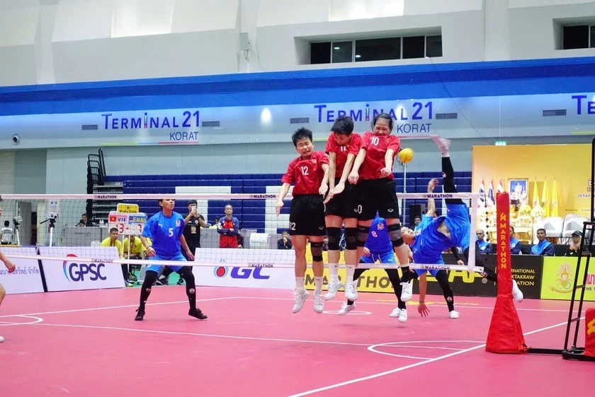 Vietnamese athletes at the King’s Cup 2024 - the International Sepak Takraw Federation (ISTAF) World Sepaktakraw Championship in Thailand. (Photo: thethaovietnamplus.vn)