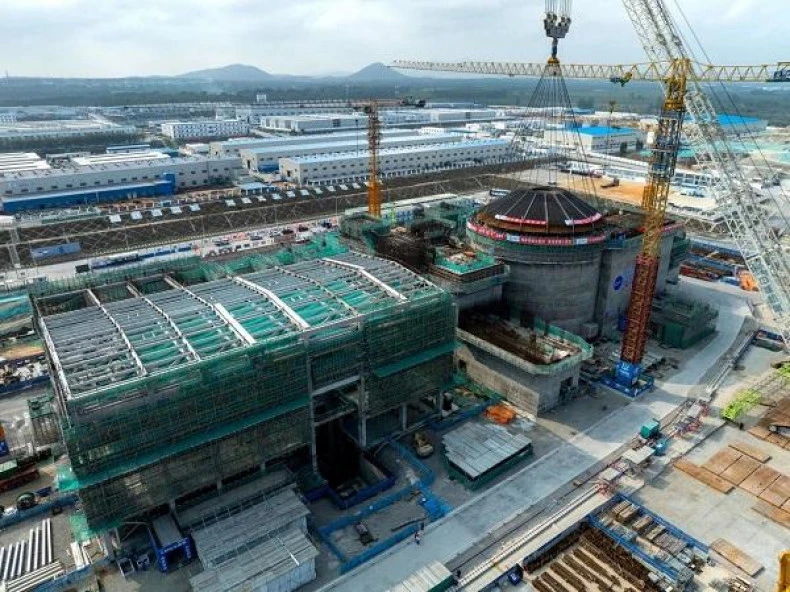 The ongoing development of a small modular reactor within a new power generation facility in Hainan, China. (Photo: bangkokpost.com) 