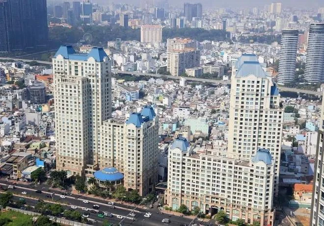 Apartment buildings on Nguyen Huu Canh street in Binh Thanh district of Ho Chi Minh City. (Photo: VNA)