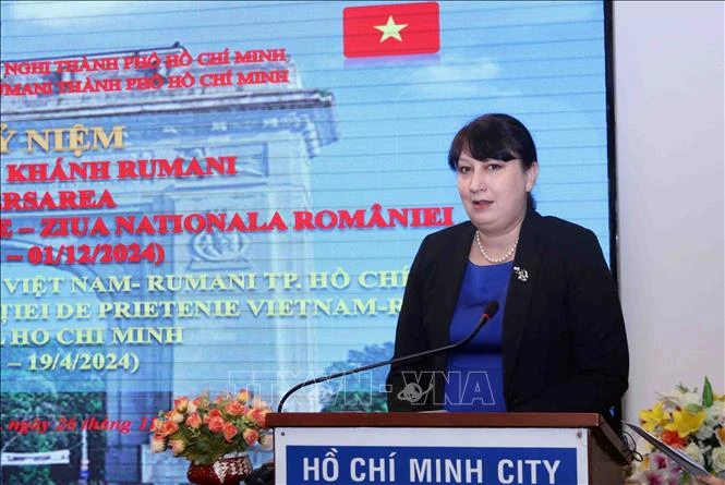 Romanian Ambassador to Vietnam Cristina Romila speaks at the get-together. (Photo: VNA)