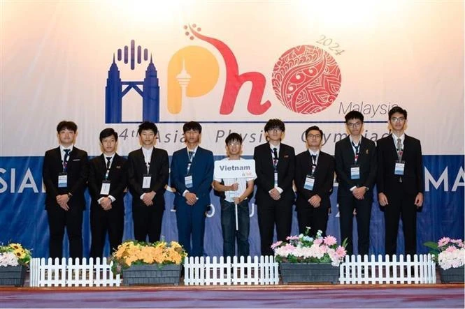 Estudiantes vietnamitas ganan medallas en Olimpiada Asiática de Física. (Fuente: VNA)