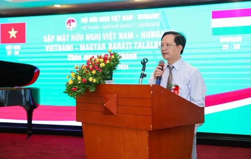 el presidente de la Asociación de Amistad Vietnam-Hungría, Vu Hoang Linh. (Fuente: La revista "Tiempo")