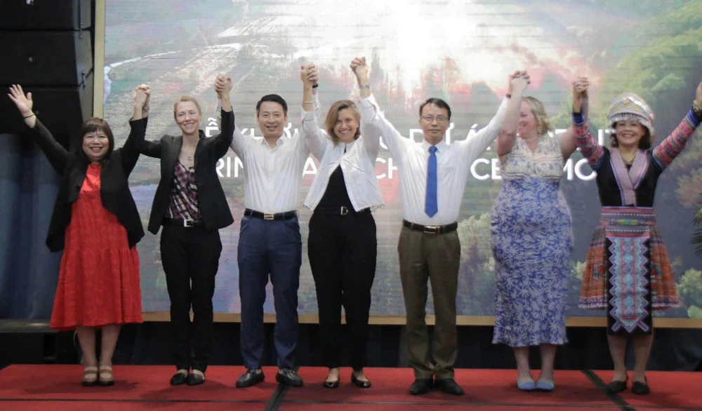 Delegates at the launching ceremony. (Photo: VNA)