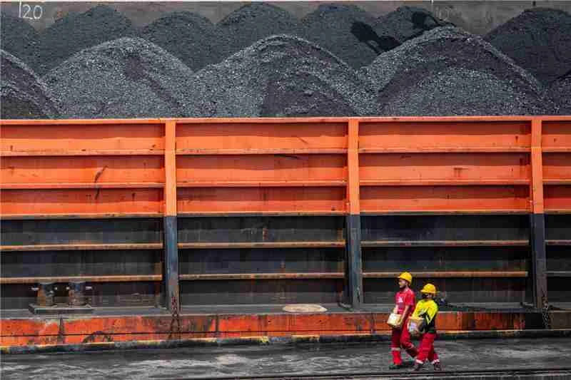 Indonesia kemungkinan tidak akan memenuhi target produksi batubara pada tahun 2024 (Foto: Reuters) 