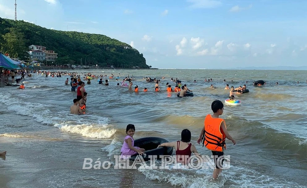 Visitors to Hai Phong surge during National Day holiday (Photo: baohaiphong.vn)