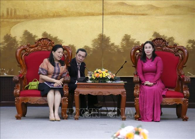 Vice Chairwoman of the People's Committee of the central city of Da Nang Nguyen Thi Anh Thi (R) and Thai Consul General in Ho Chi Minh City Wiraka Moodhitaporn. (Photo: VNA)