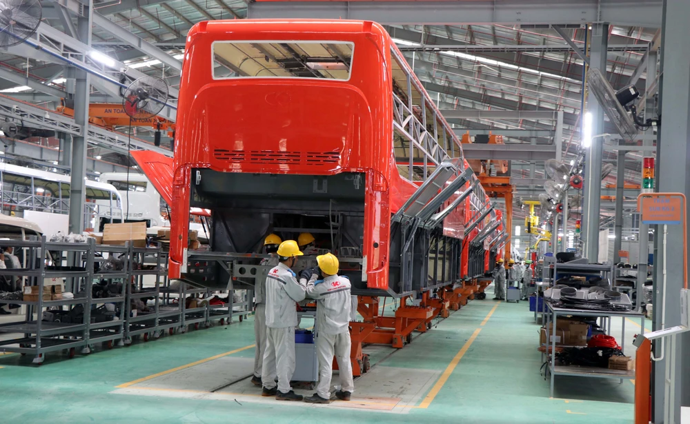 Automobile manufacturing at Kim Long Motor Hue Automobile Manufacturing and Assembly Industrial Park (Photo: VNA)