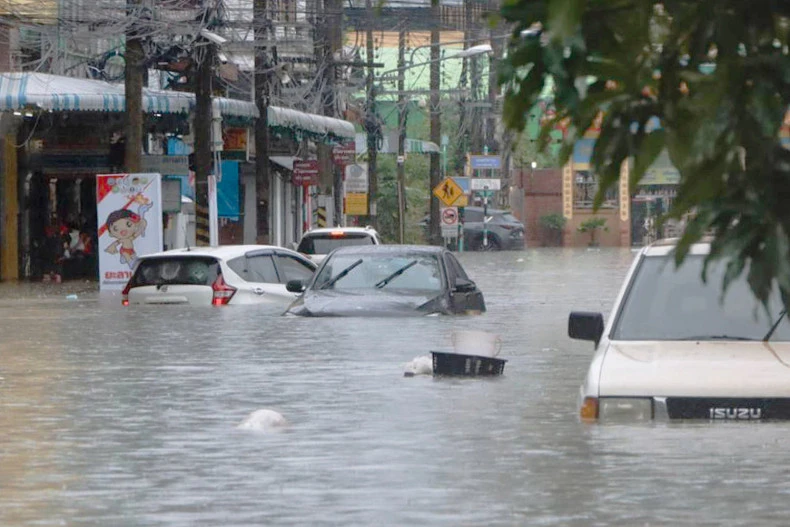 Heavy rain causes severe flooding in southern Thailand (Photo: bangkokpost.com)