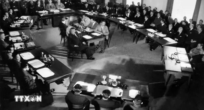 Séance d'ouverture de la Conférence de Genève 1954. Photo: VNA