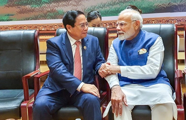 El primer ministro de Vietnam, Pham Minh Chinh, y su homólogo indio, Narendra Modi (Fuente: baochinhphu.vn)