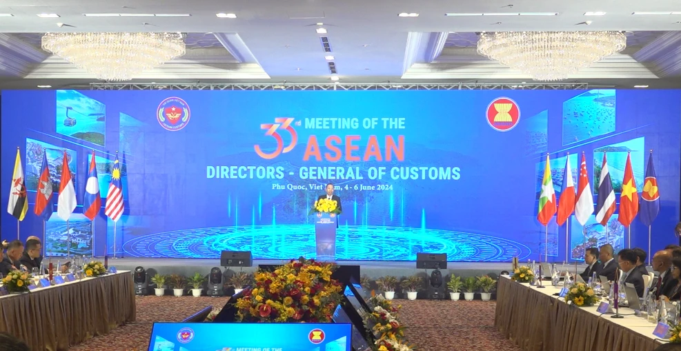 At the opening ceremony of the 33rd Meeting of the ASEAN Directors-General of Customs (Photo: VNA)