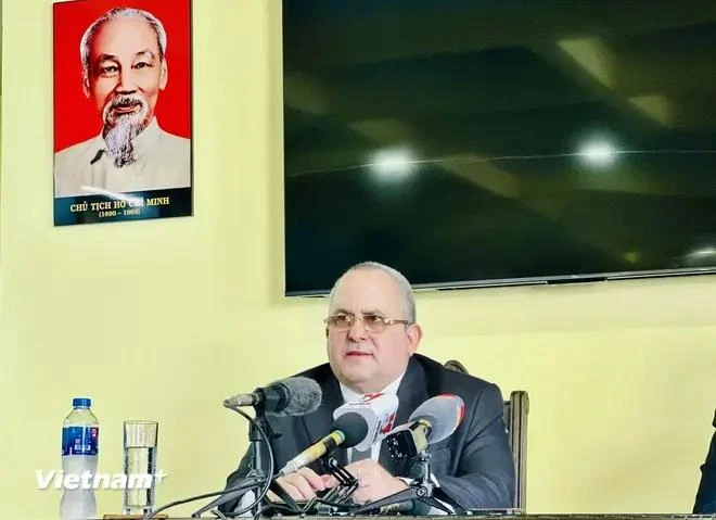 Jorge Luis Broche Lorenzo, member of the Secretariat of the Central Committee of the Communist Party of Cuba and head of its Economic – Productive Department (Photo: VNA)