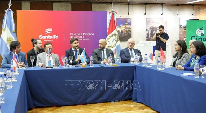 At the business forum held by the MERCOSUR ASEAN Chamber of Commerce (MACC) and Argentina’s Santa Fe province on October 10. (Photo: VNA)