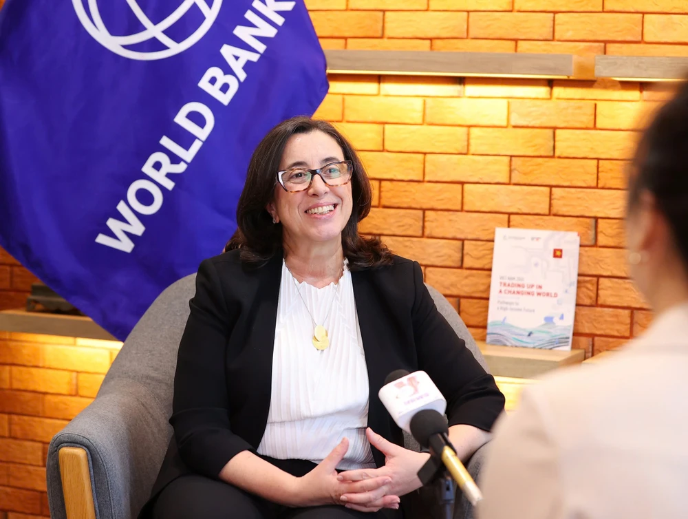 WB Vice President for East Asia and the Pacific Manuela V. Ferro (Photo: VNA) 