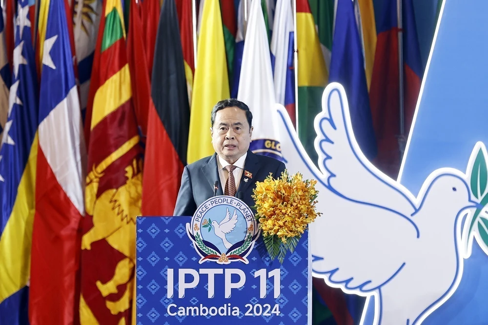 NA Chairman Tran Thanh Man at the 11th Plenary Session of the International Parliament for Tolerance and Peace in Phnom Penh, Cambodia (Photo: VNA)