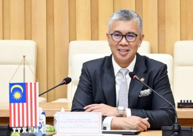 Malaysian Minister of Investment, Trade and Industry Tengku Datuk Seri Utama Zafrul (Photo: VNA)