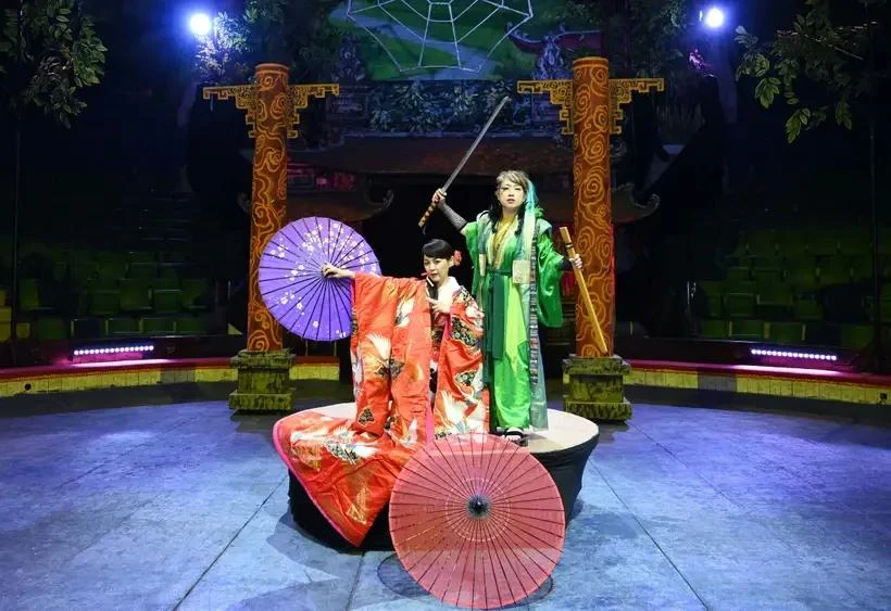 Two Japanese magicians - Ai (left) and Yuki (right) will perform in the special programme (Photo courtesy from the organiser)
