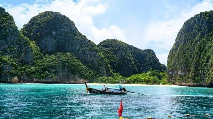 泰国南部以西的皮皮岛。图自互联网