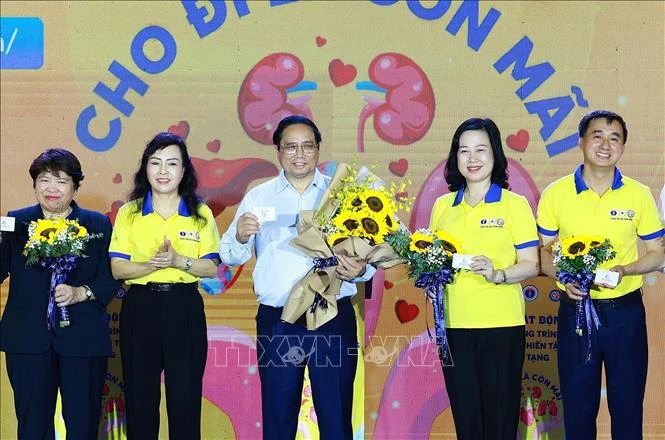越南政府总理范明政出席“登记捐赠人体器官和组织活动”启动仪式。图自越通社