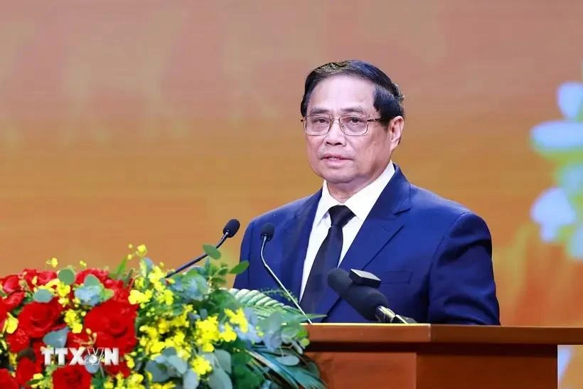 El primer ministro de Vietnam, Pham Minh Chinh, habla en el evento. (Fuente: VNA)